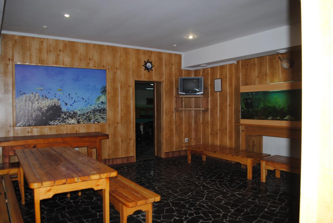 Velyka Omelyana Hotel - Restaurant "Lion'S Heart" מראה חיצוני תמונה