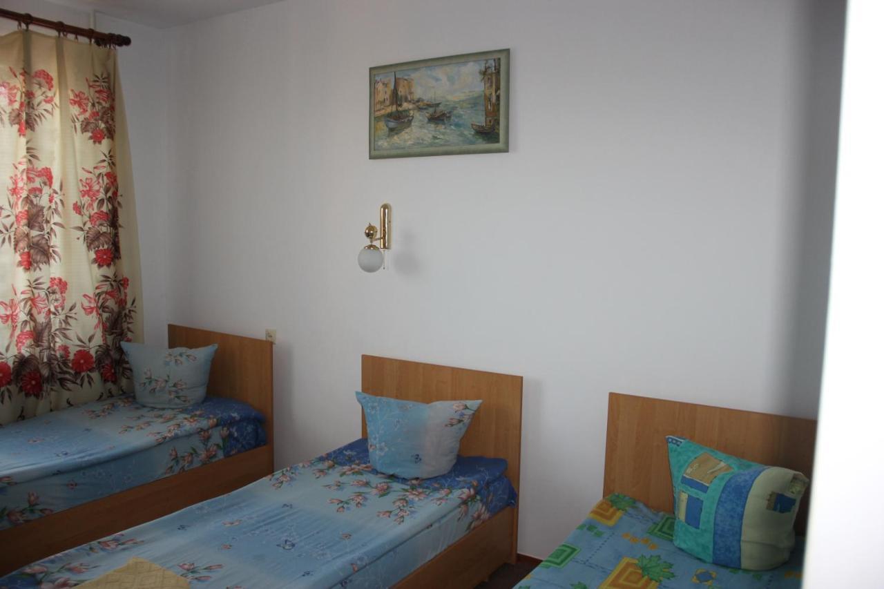 Velyka Omelyana Hotel - Restaurant "Lion'S Heart" מראה חיצוני תמונה